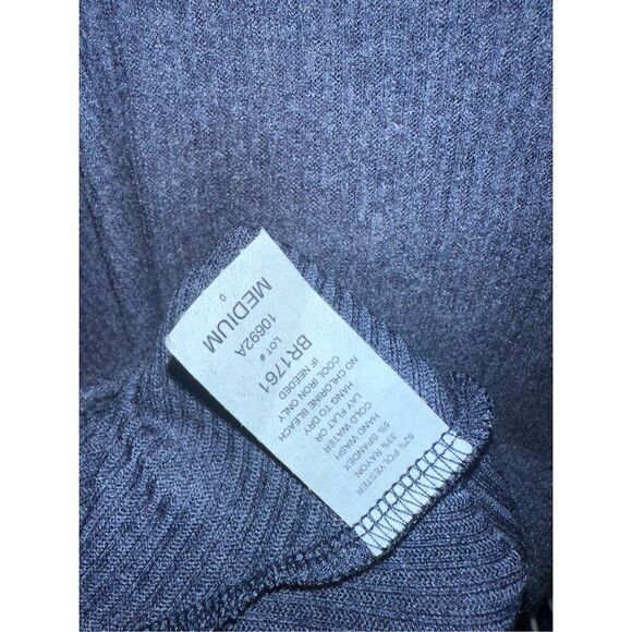 NEW WITH tags NEELY Women's Comfy and Soft blue color Sweater NWT Stretch Tunic - Picture 7 of 8